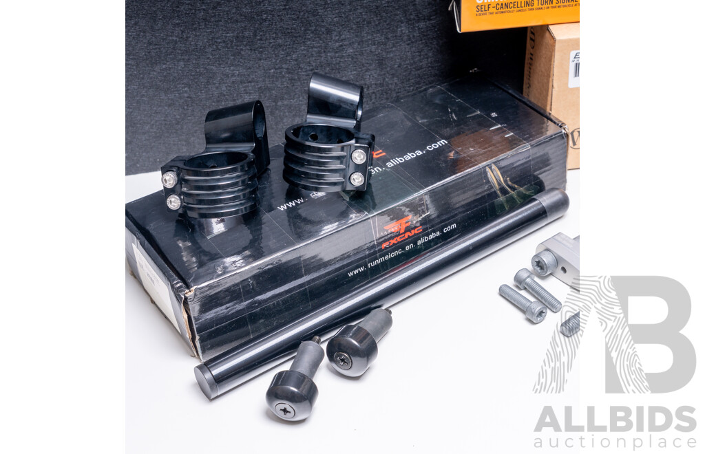 Wunderlich BMW R9T Bar Risers, STS Smart Turn System Module and Miscellanous Motorcycle Parts