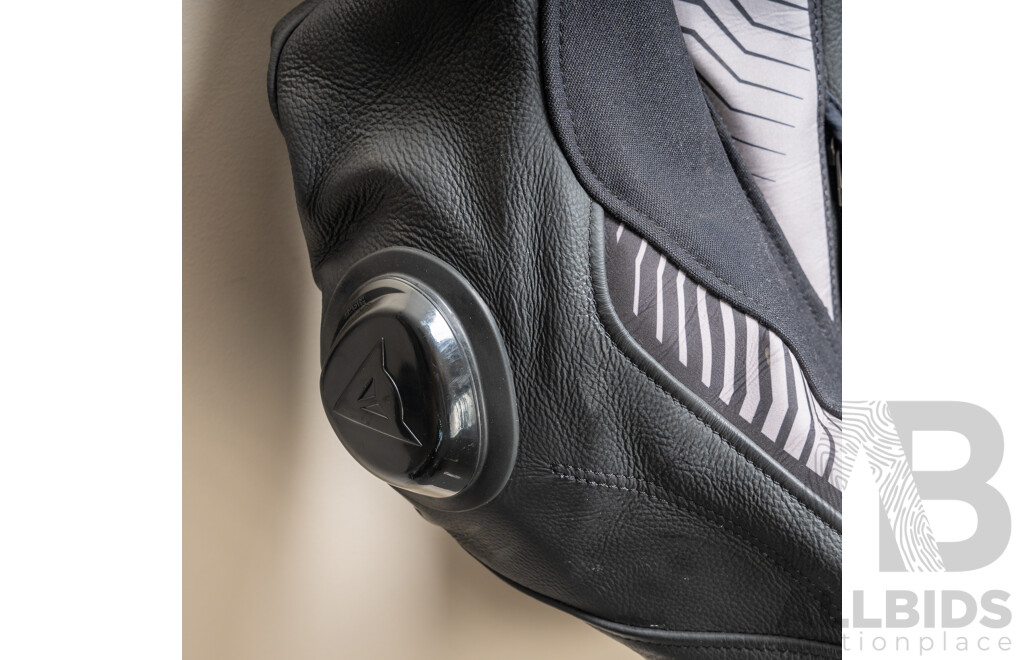 Dainese Super Speed 4 Motorcycle Leather Riding Jacket