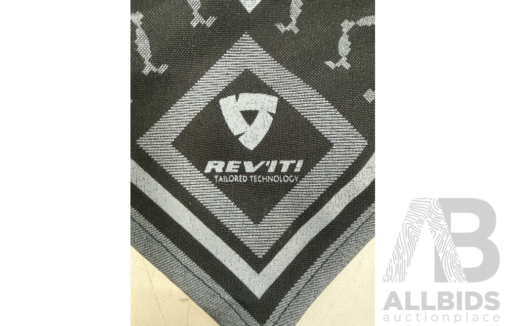 3x Ixon, Suomy, Five5 Motorcycle Riding Gloves + Rarebird, Reviti Wind Collar