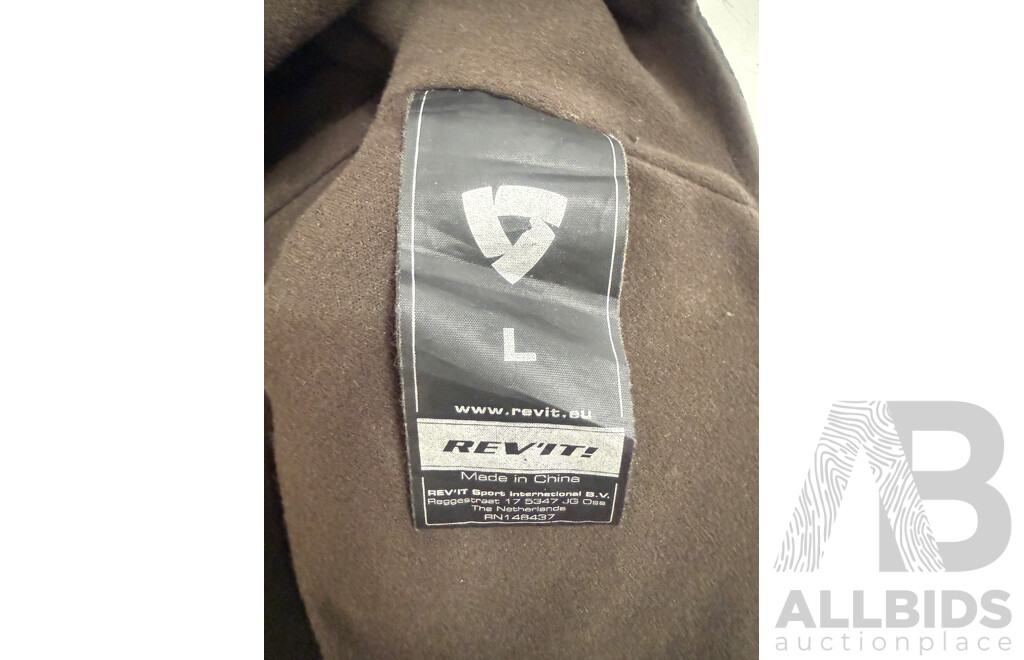 3x Ixon, Suomy, Five5 Motorcycle Riding Gloves + Rarebird, Reviti Wind Collar