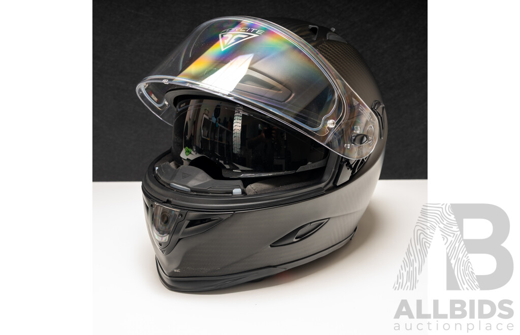 Forcite MK1S Carbon Fibre Smart Motorcycle Helmet with Inbuilt Camera GPS Infront Vision