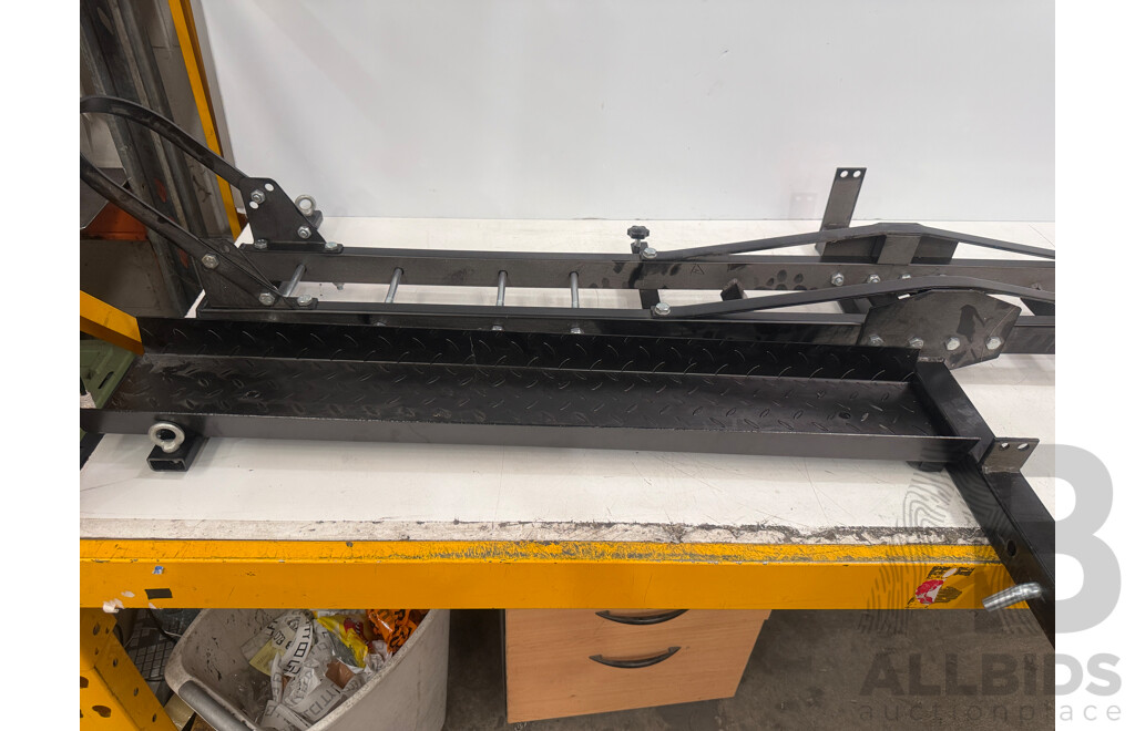 Giantz Motorcycle Motorbike Carrier Rack with Ramp Weight Cap 200Kg