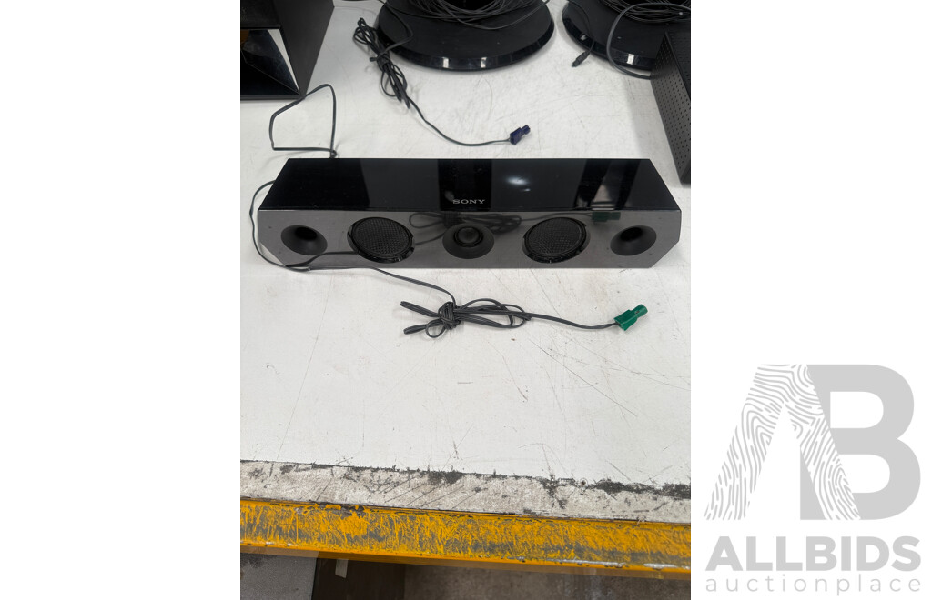 Sony Blu-Ray Disc/DVD Home Theatre System - BDV-N9200W - 4x Tower Surround Speakers + 1x Centre Speaker + 1x Ampilifier + 1x Sub Woofer + 1x Remote