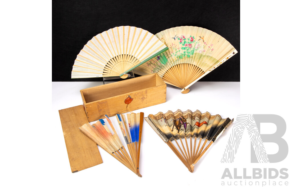 Collection of Four Vintage Japanese Rice Paper Hand Fans in Vintage Box