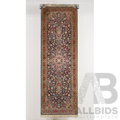 Hand Knotted Persian Silk Rug