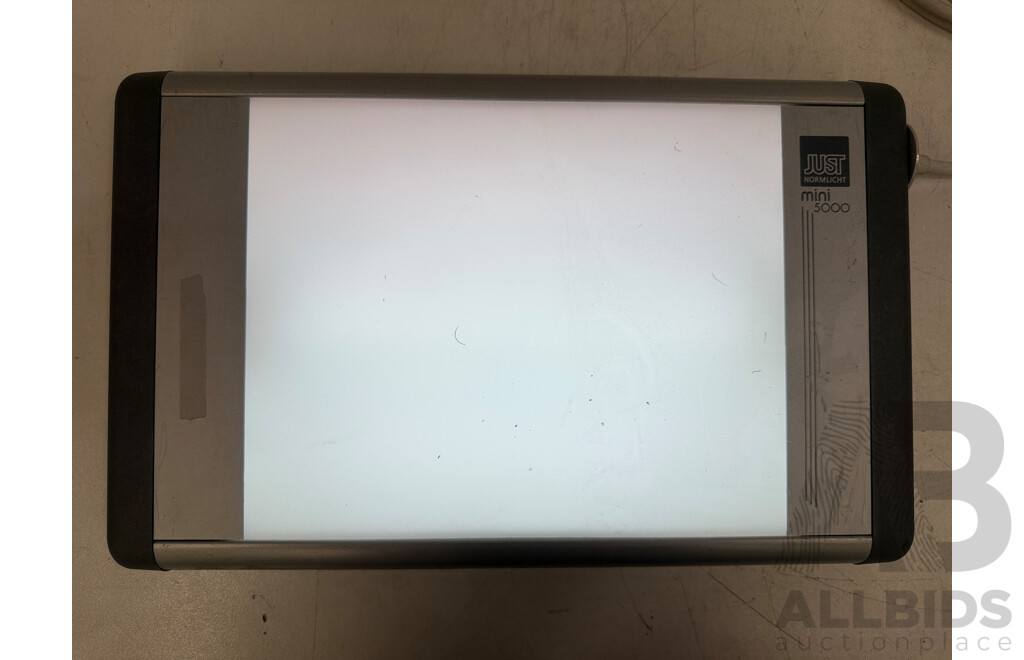 7x Poly TC8 Touch Panels + Just Mini 5000 Light Board + Assorted Power Cables + 1x Stand