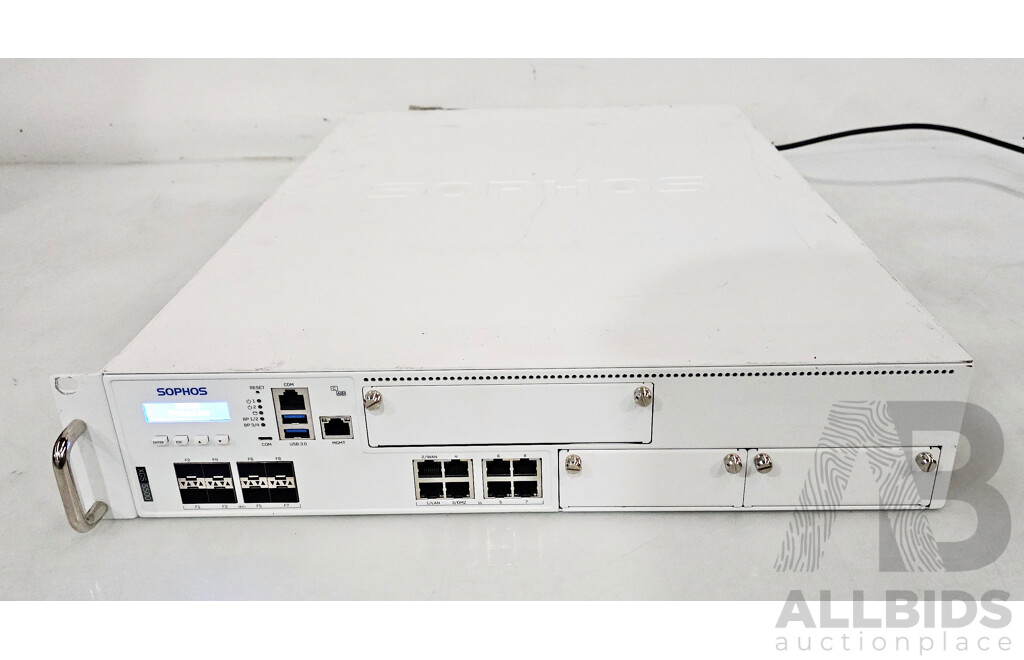 Sophos XGS 5500 Network Security/Firewall Appliance