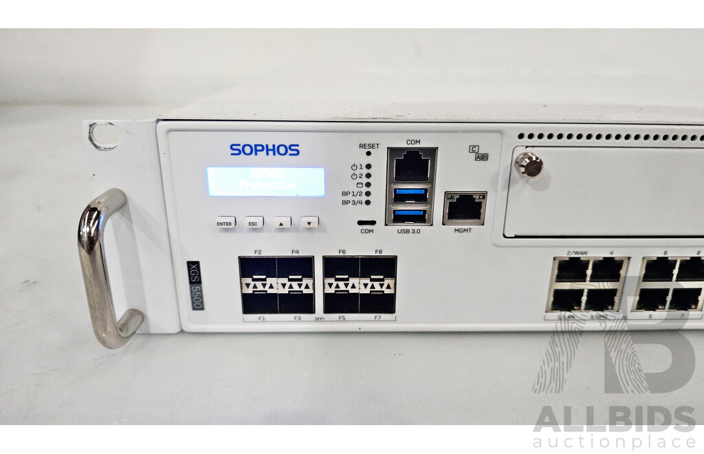Sophos XGS 5500 Network Security/Firewall Appliance