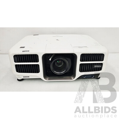 Epson (EB-L1100U) XGA 3LCD Projector