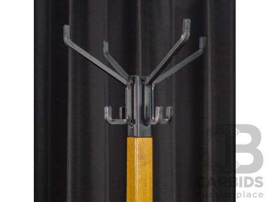 1662028 · Ex-governmental Maple Coat Rack