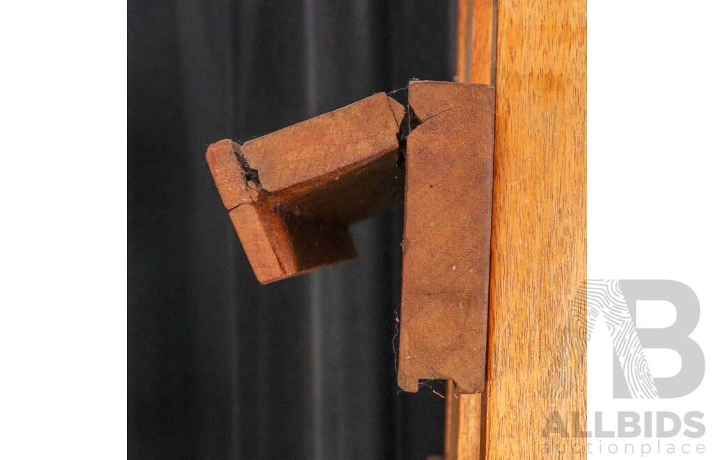 Large Heavy Duty Wooden Studio Easel
