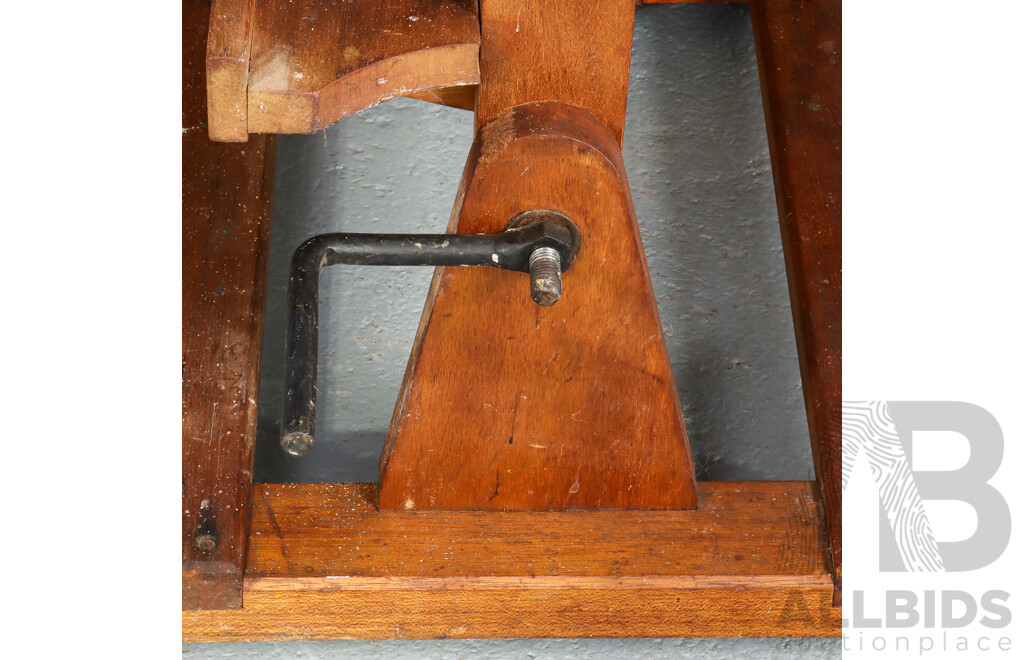 Large Heavy Duty Wooden Studio Easel