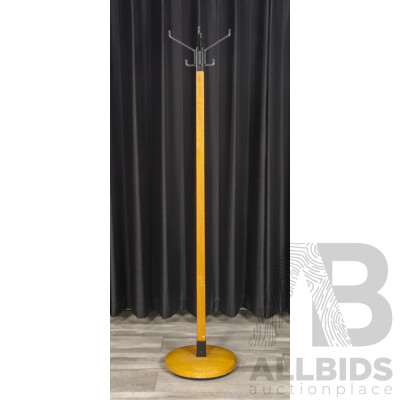 Ex-governmental Maple Coat Rack