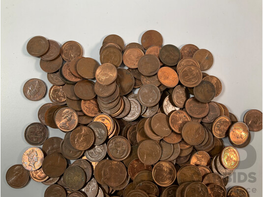 Collection of Australian One and Two Cent Coins, Examples Spanning 1966 to 1990 - Approximately 2.3 Kilograms
