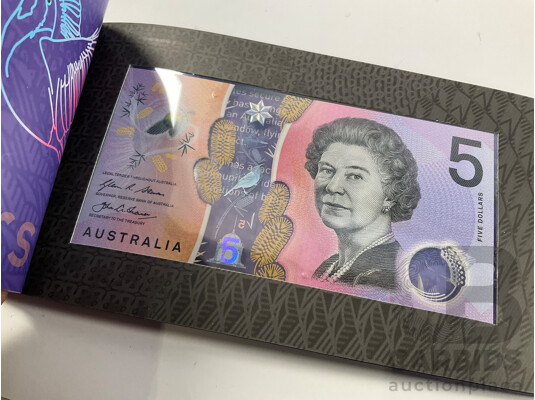 Australian 2016 UNC Five Dollar Note, Next Generation with USA 2000 Denver and Philadelphia UNC Coin Sets
