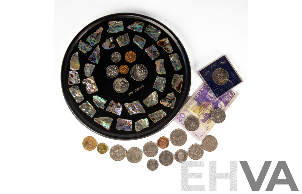 Collection of Vintage International Currency Including Brazil 1927 Four Hundred Reis, Rhodesia 1964 2'6, Fiji 1980 Fifty Cent, Tenth Anniversary of Independence, New Zealand UNC Set with Mother of Pearl Surround and More