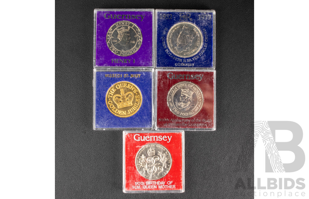United Kingdom 2002 Gold Plated QE2 Golden Jubilee Coin with Guernsey 1977 Commemorative Crown, 1982,1987,  1990 Two Pound Coins