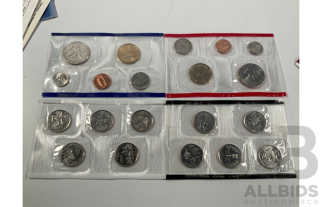 Australian 2016 UNC Five Dollar Note, Next Generation with USA 2000 Denver and Philadelphia UNC Coin Sets