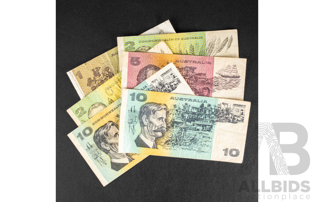 Two Australian Ten Dollar Notes 1966, R301 Coombs/Wilson, 1985 Johnston/Fraser R309, 1991 Five Dollar Note R213, Fraser/Cole, Two Dollar Notes 1968 R83 Phillips/Randall, 1985 R89 Johnston/Fraser...........
