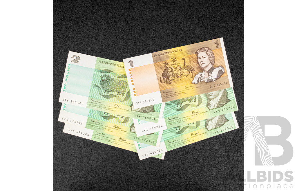 Five Australian 1985 Two Dollar Notes, Johnston/Fraser R89 and 1982 One Dollar R78