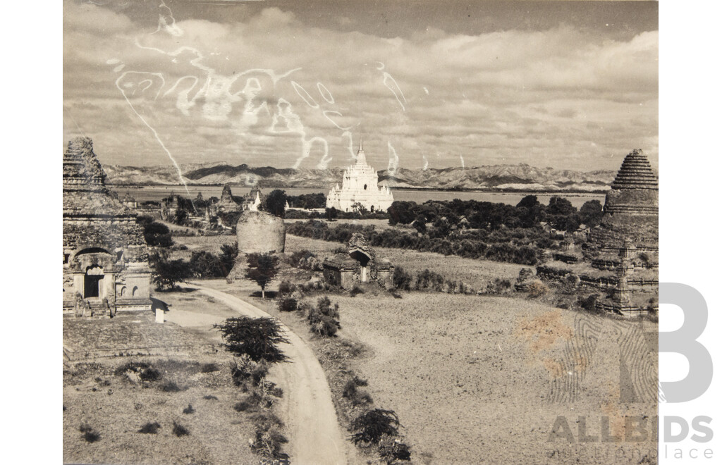 Very Interesting Historical Collection Black & White Photographs Featuring Varied Vistas & Scenes From Burma/Myanmar, 43 x 32 cm (album)
