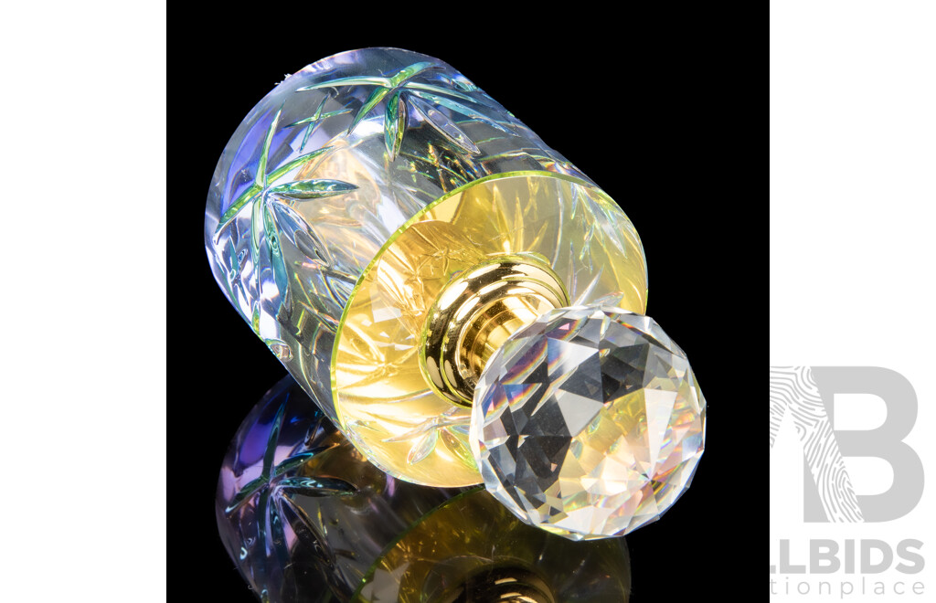 Crystal Perfume Bottle in Original Box, 15 x 11 x 9 cm (box)