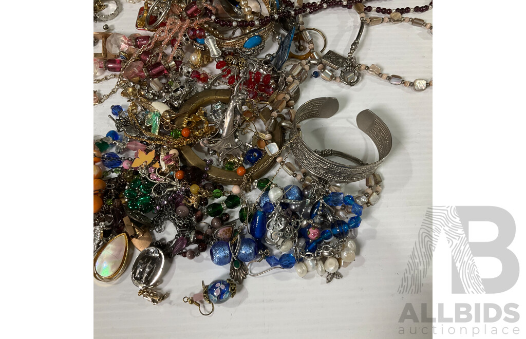 Large Collection of Mixed Jewellery