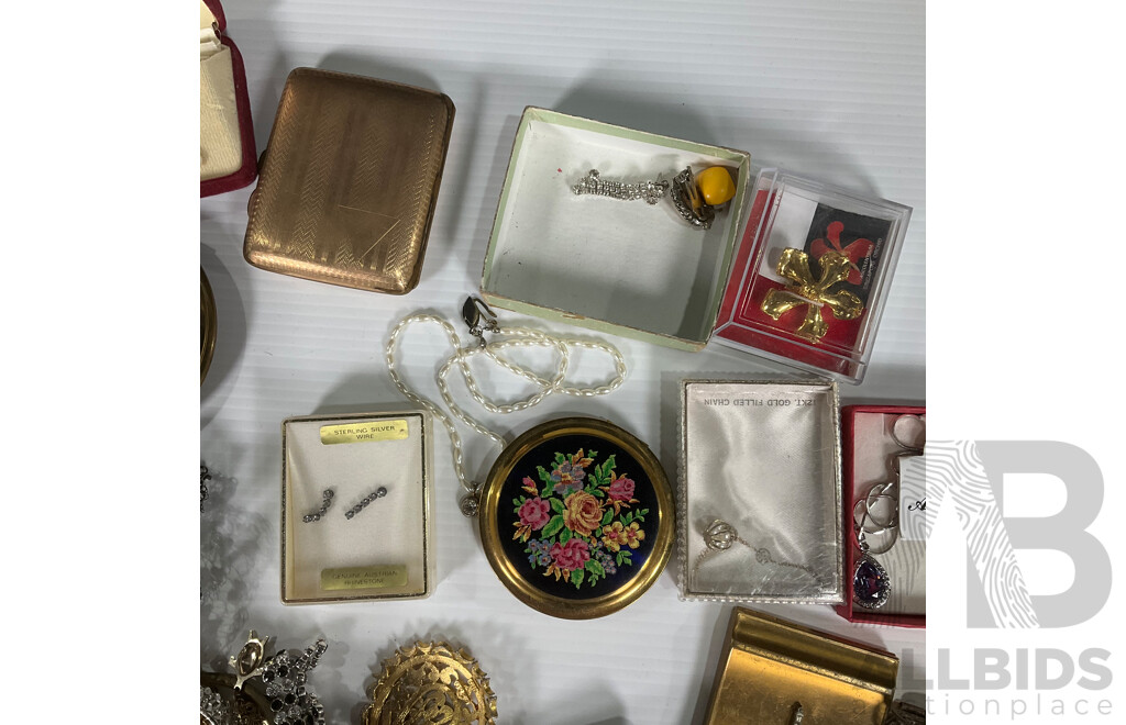 Large Collection of Mixed Jewellery