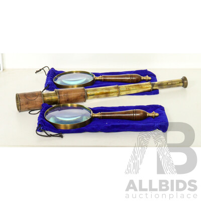 2 Large Magnifying Glasses and Bag with Wooden Handle and Replica Telescope