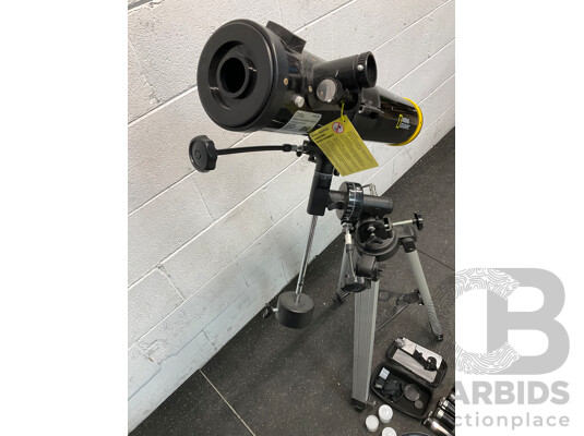 NATIONAL GEOGRAPHIC Reflector Telescope
