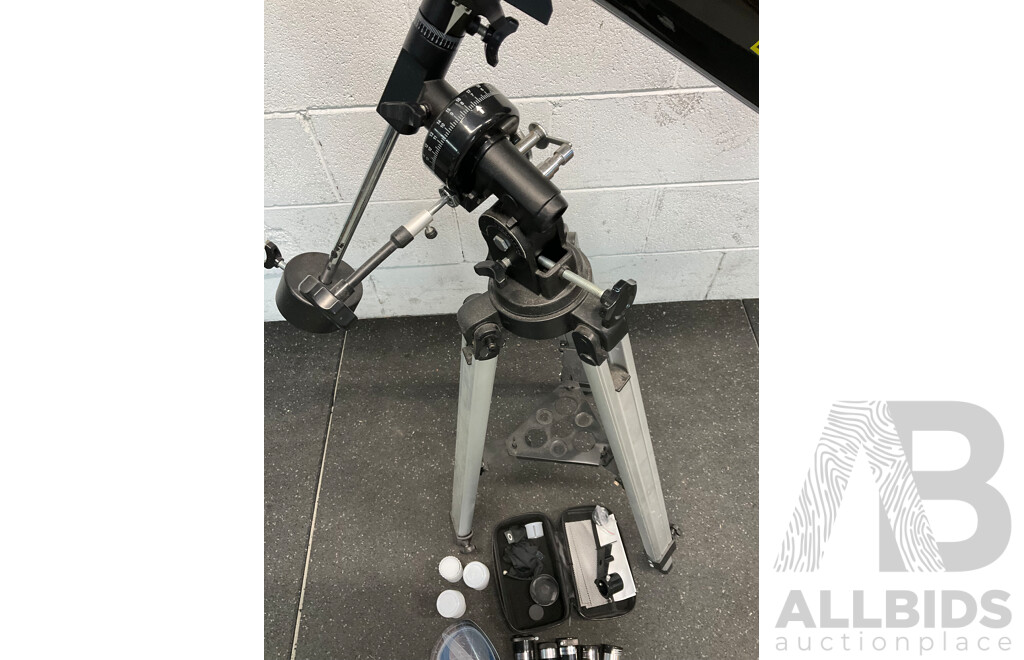 NATIONAL GEOGRAPHIC Reflector Telescope