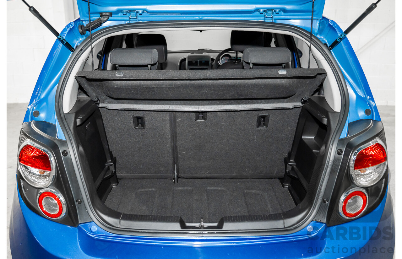 9/2012 Holden Barina TM 5d Hatchback Bocaray Blue Metallic 1.6L