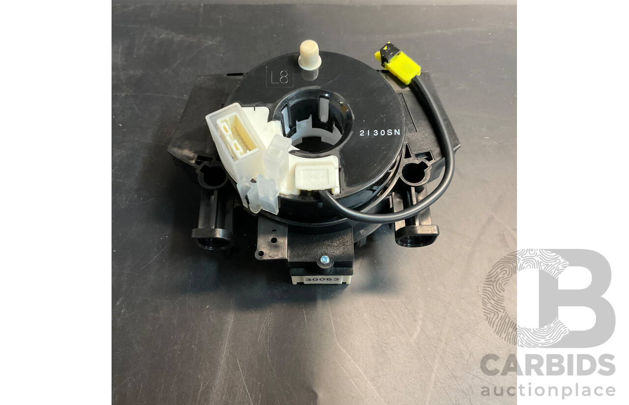 Clock Spring Replacement for Nissan Navara D40 VSK (25560-EC44D 25560-EC48D) and 24 X Wheels Nut ( 12x1.5mm)