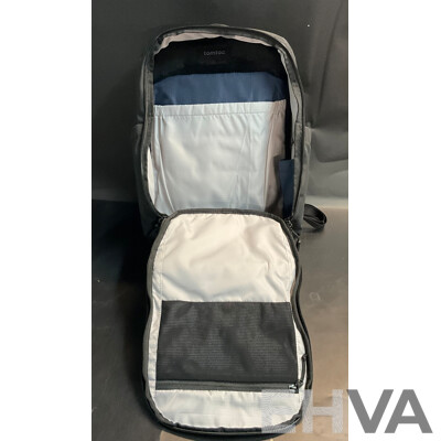 Tomtoc 16-inch Laptop Backpack - Black - Lot of 5 - Estimated Total $700