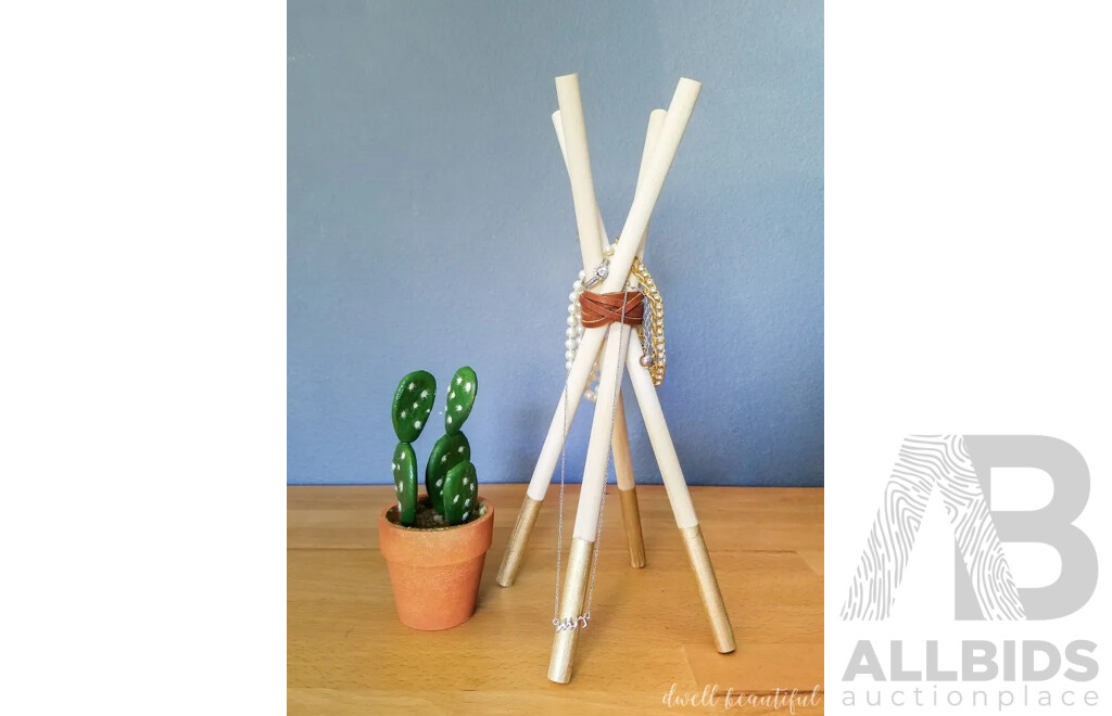 Multi-Purpose Wooden Dowel Rods 250X 21.2mm - Lot of 165