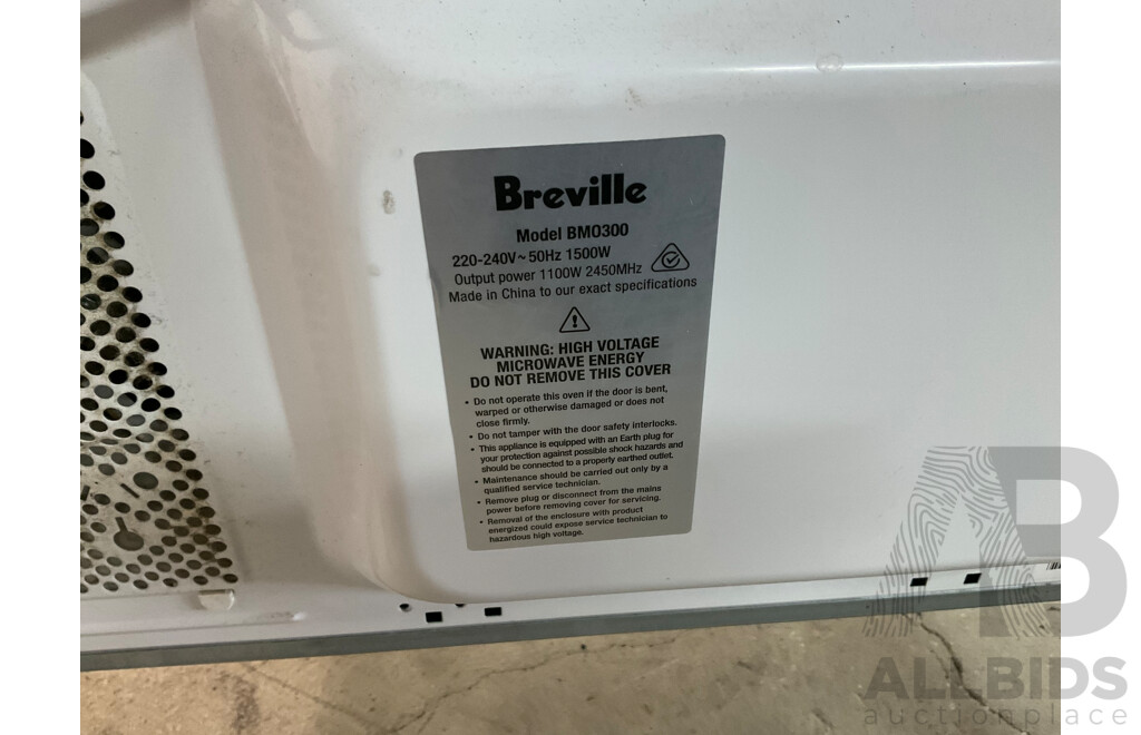 Custom Work Bench with Lumina 34L Rotisserie Oven & Breville BM0300 Microwave & Philips HD9220 Airfryer