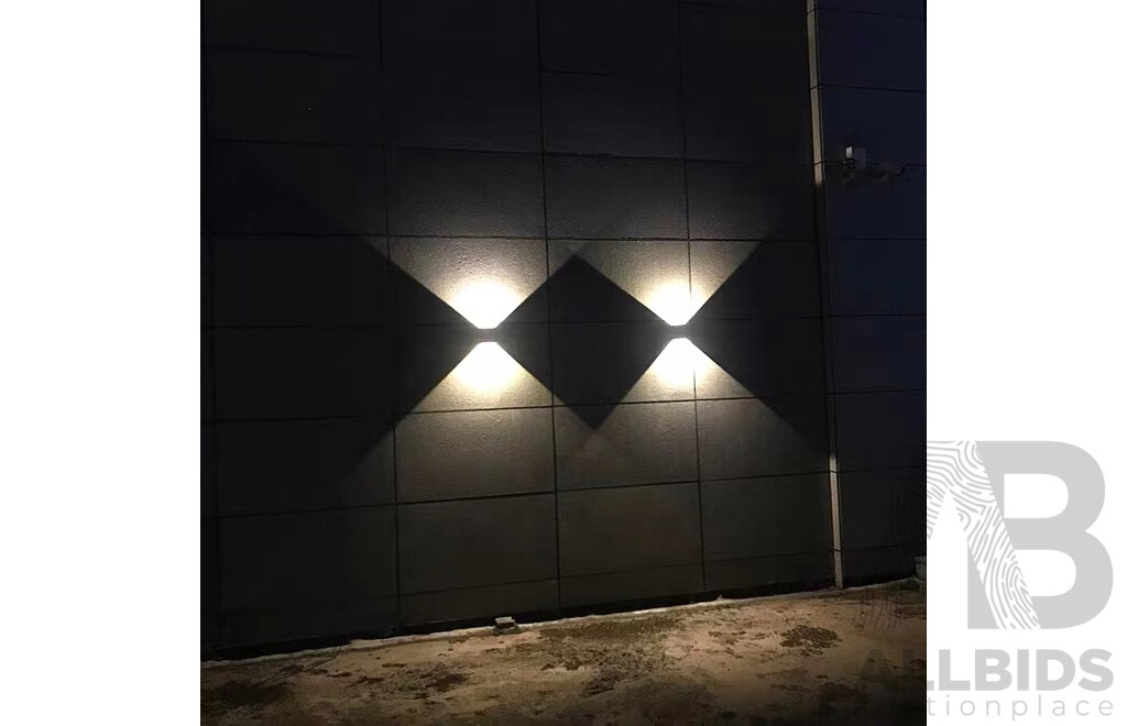 LED Up& Down Outdoor Wall Lights 10W 3200K Warm White - Lot of 10