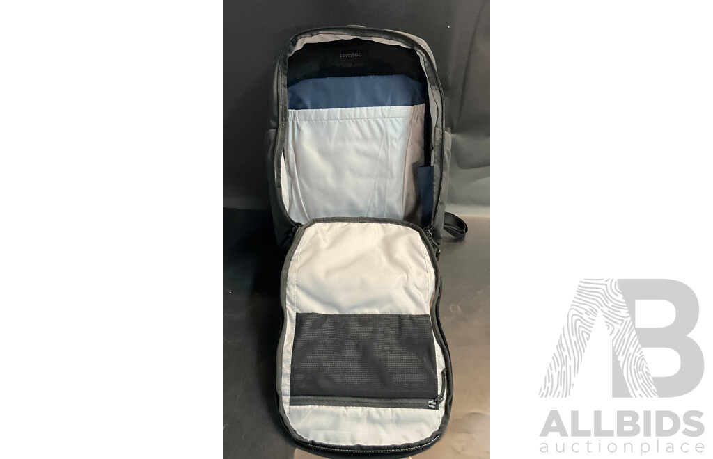 Tomtoc 16-inch Laptop Backpack - Black - Lot of 5 - Estimated Total $700