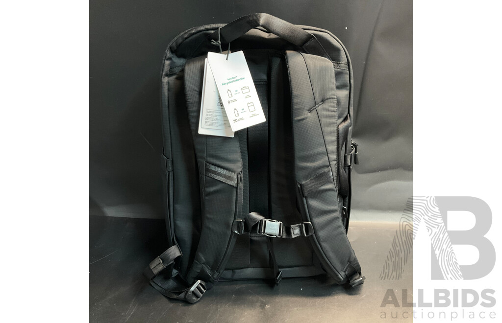 Tomtoc 16-inch Laptop Backpack - Black - Lot of 5 - Estimated Total $700