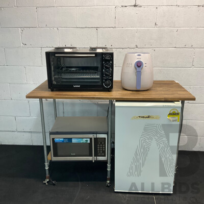 Custom Work Bench with Lumina 34L Rotisserie Oven & Breville BM0300 Microwave & Philips HD9220 Airfryer &Westinghouse 140 Fridge