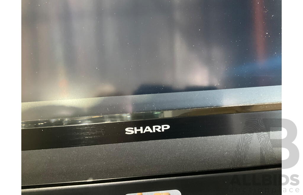 SHARP (PN-60TB3) Interactive LCD Monitor