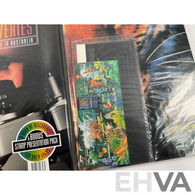 Collection of Australian Post Stamp Books Including Women of Oz, Forty Royal Years, Coming South, Zoos of Australia, Discoveries Medical Science in Australia with Papua New Guinea 1995 Stamp Album