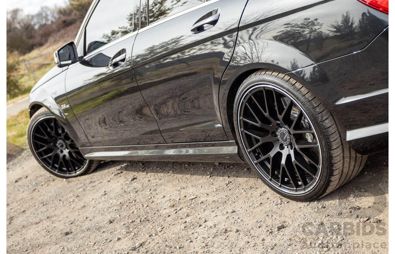 11/2011 Mercedes Benz C63 AMG W204 MY11 4d Sedan Magnetite Black Metallic V8 6.3L