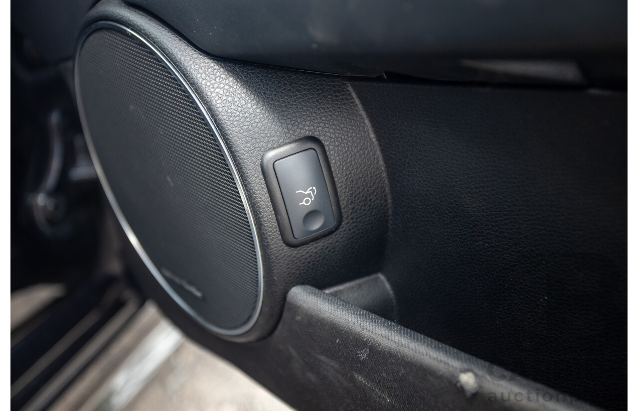 11/2011 Mercedes Benz C63 AMG W204 MY11 4d Sedan Magnetite Black Metallic V8 6.3L