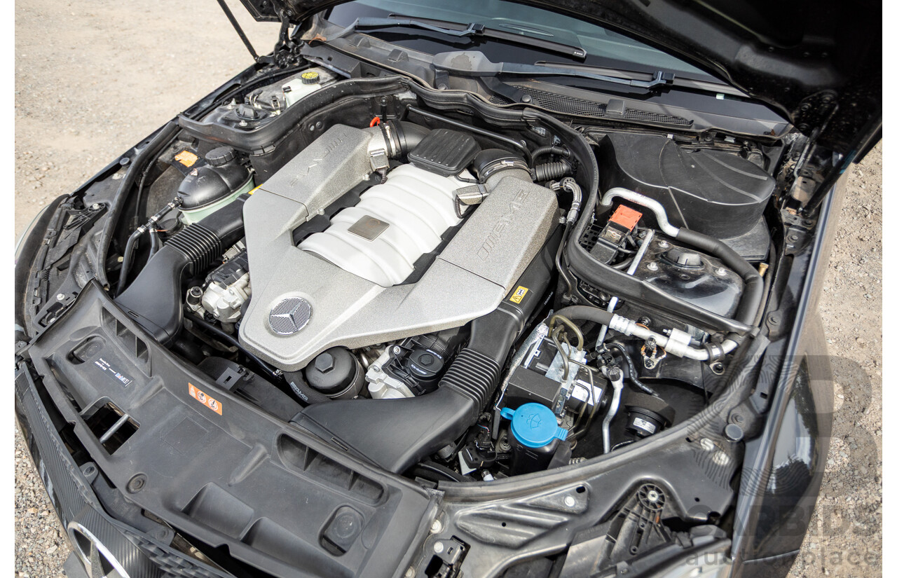 11/2011 Mercedes Benz C63 AMG W204 MY11 4d Sedan Magnetite Black Metallic V8 6.3L