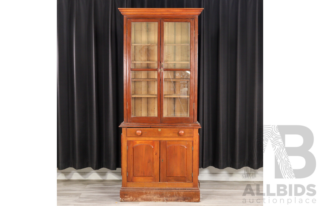 Early Edwardian Australian Cedar Bookcase