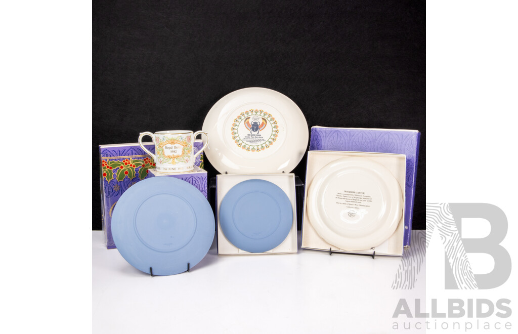 Vintage Boxed Wedgwood Plates and Mug Including 1982 Royal Birth Prince William Mug and Plate, 1979 Sacred Scarab Calendar Plate, and Christmas 1980 Jasperware and Queen’s Ware Plates