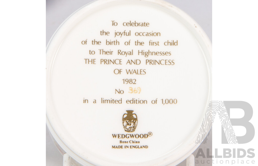 Vintage Boxed Wedgwood Plates and Mug Including 1982 Royal Birth Prince William Mug and Plate, 1979 Sacred Scarab Calendar Plate, and Christmas 1980 Jasperware and Queen’s Ware Plates