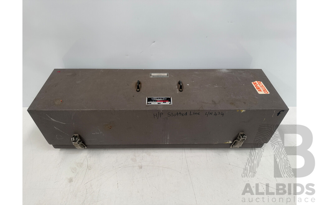 Hewlett-Packard - Microwave Measurement Instrument (VSWR)