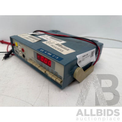 Tektronix CDM250 Digital Multimeter